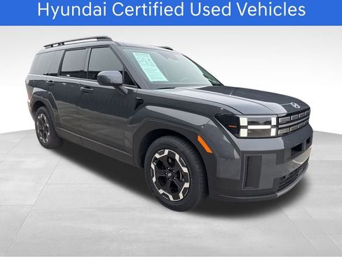 Used 2025 Hyundai Santa Fe SEL w/ Tow & Go Package image 2