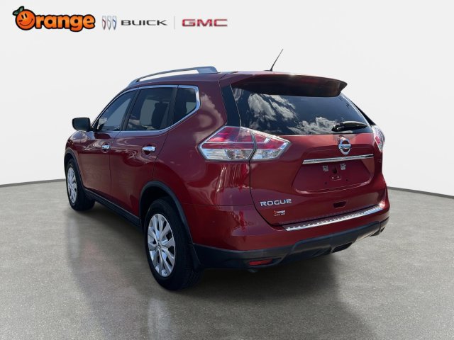 Used 2016 Nissan Rogue S w/ Appearance Package FWD image 5