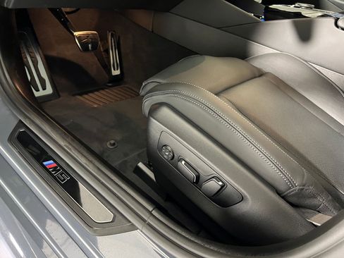 New 2026 BMW M5 w/ Executive Package image 13