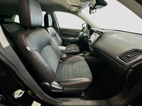 Used 2024 Mitsubishi Outlander Sport AWD image 31