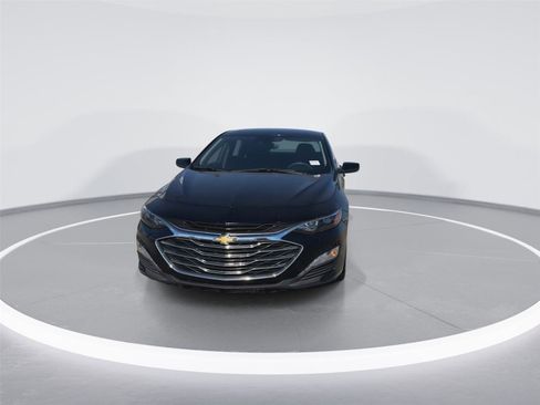 Used 2024 Chevrolet Malibu LT FWD image 5