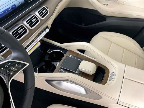 New 2026 Mercedes-Benz GLE 450 4MATIC image 8