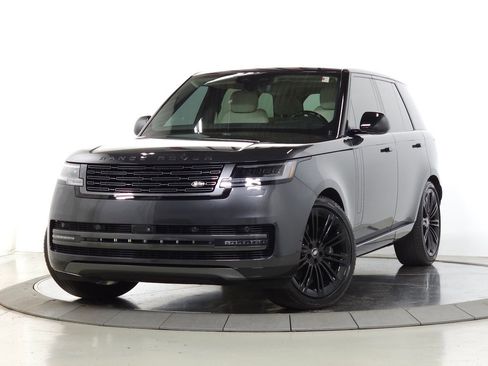 Used 2024 Land Rover Range Rover SE AWD/4WD image 1