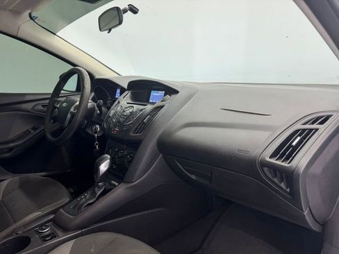 Used 2013 Ford Focus S image 34