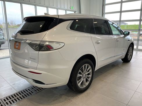Used 2023 Buick Enclave Avenir w/ Avenir Technology Package AWD/4WD image 5