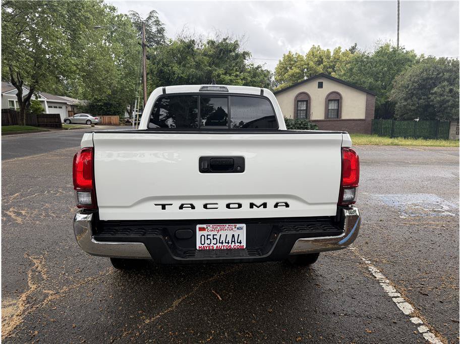 Used 2021 Toyota Tacoma SR5 RWD image 6