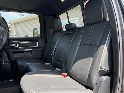 Used 2017 RAM 1500 Limited AWD/4WD image 12