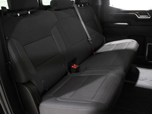 Certified 2022 Chevrolet Silverado 1500 LT w/ Z71 Off-Road Package image 19