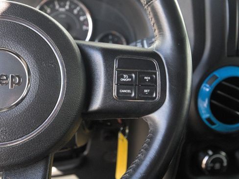 Used 2016 Jeep Wrangler Unlimited Sahara w/ Max Tow Package AWD/4WD image 18