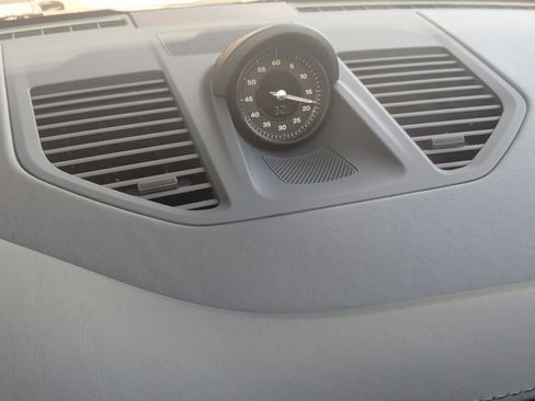 Used 2025 Porsche 911 Carrera GTS image 26