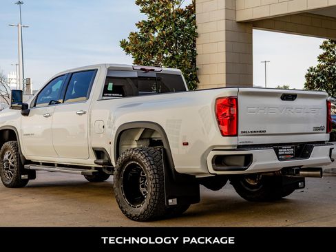 Used 2023 Chevrolet Silverado 3500 High Country w/ Technology Package image 6