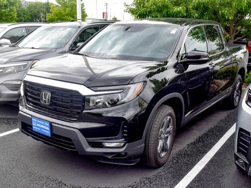 Used 2023 Honda Ridgeline RTL-E image 13