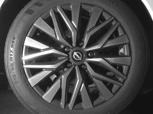 Used 2025 Nissan Altima 2.5 SV image 15