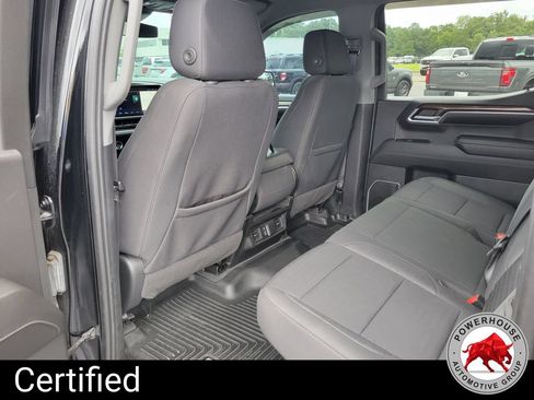 Used 2023 Chevrolet Silverado 1500 LT AWD/4WD image 14
