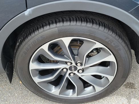 Certified 2022 Lincoln Nautilus Reserve FWD image 7