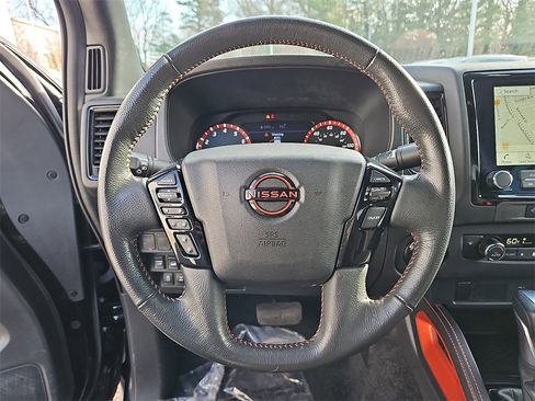 Certified 2024 Nissan Frontier PRO-4X w/ Off-Road Protection Package image 23