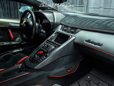 Used 2017 Lamborghini Aventador LP 750-4 Superveloce image 27