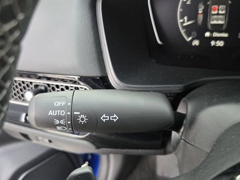 Used 2024 Honda Civic Sport image 28