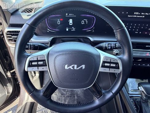 Used 2025 Kia Telluride S AWD/4WD image 21