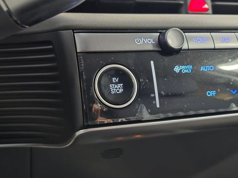 New 2026 Hyundai Ioniq 5 SEL image 30