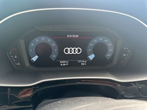 Used 2023 Audi Q3 2.0T Premium Plus AWD/4WD image 3