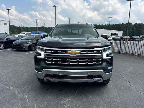 Used 2025 Chevrolet Silverado 1500 LTZ w/ LTZ Premium Package AWD/4WD image 3