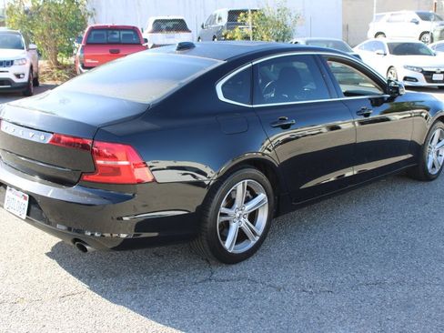 Used 2018 Volvo S90 T5 Momentum AWD/4WD image 4