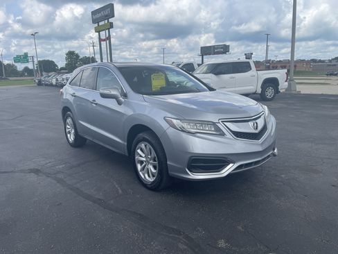 Used 2018 Acura RDX AWD w/ Technology Package image 2