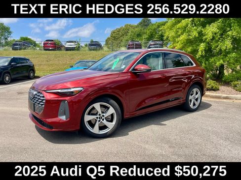 Used 2025 Audi Q5 Prestige AWD/4WD image 1