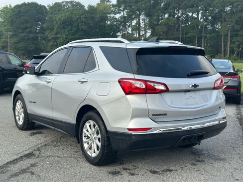 Used 2020 Chevrolet Equinox LT FWD image 9
