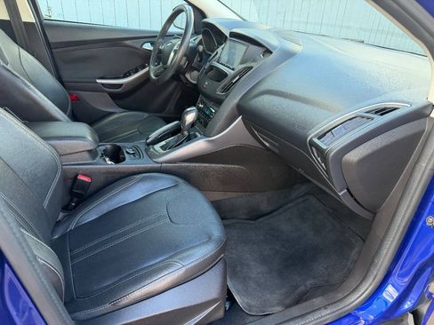 Used 2013 Ford Focus Titanium w/ Titanium Handling Pkg FWD image 15