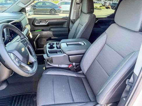 New 2026 Chevrolet Silverado 1500 LT image 16