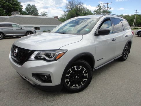 Used 2020 Nissan Pathfinder SV w/ Rock Creek Edition AWD/4WD image 1