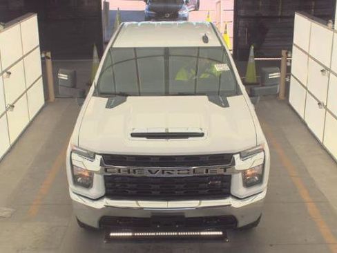 Used 2023 Chevrolet Silverado 2500 LT image 14