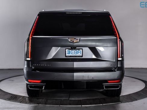 Used 2021 Cadillac Escalade ESV Premium Luxury Platinum image 5