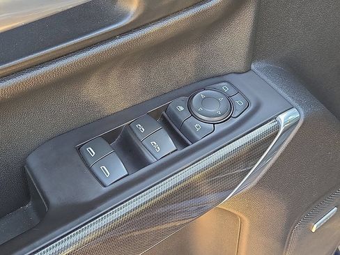 Used 2019 GMC Sierra 1500 AT4 w/ AT4 Premium Package AWD/4WD image 21