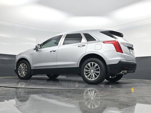 Used 2018 Cadillac XT5 Luxury w/ Driver Awareness Package image 53