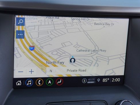 Used 2022 GMC Acadia AT4 w/ Technology Package image 17