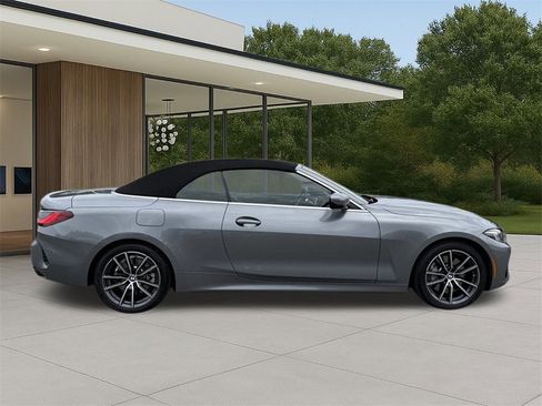 Used 2025 BMW 430i Convertible w/ Convenience Package image 5