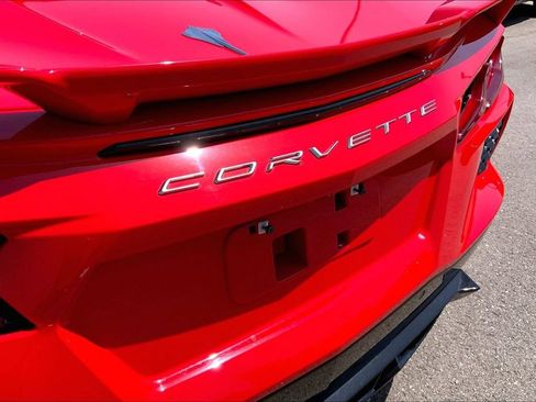 Used 2021 Chevrolet Corvette Stingray Preferred Conv w/ Z51 Performance Package RWD image 19