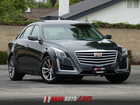 Used 2018 Cadillac CTS Luxury RWD image 3