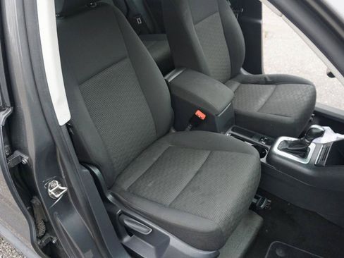 Used 2015 Volkswagen Tiguan S FWD image 10
