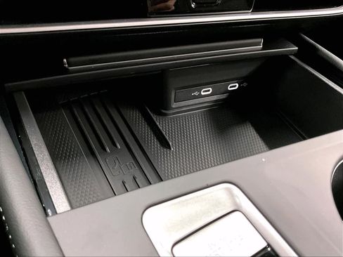 New 2026 Volkswagen Atlas Cross Sport SE image 23