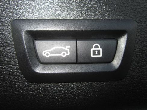 Used 2018 BMW X1 xDrive28i image 33