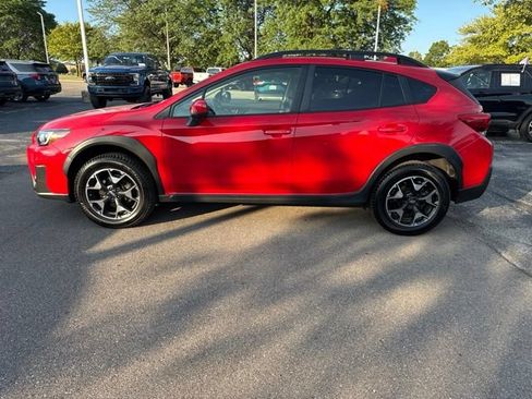 Used 2020 Subaru Crosstrek 2.0i Premium w/ Moonroof Package 1 AWD/4WD image 3