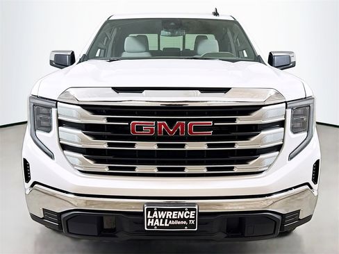 New 2026 GMC Sierra 1500 SLE w/ Preferred Package image 2