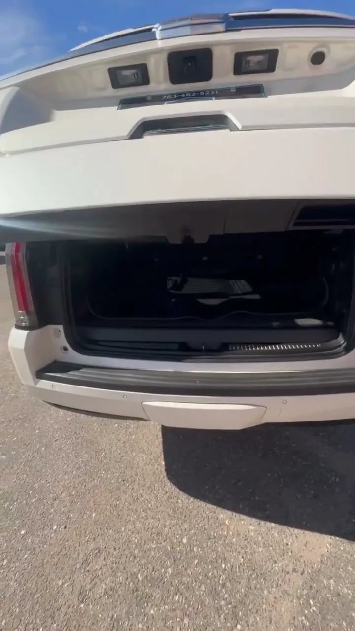 Used 2015 Cadillac Escalade ESV Luxury AWD/4WD image 64