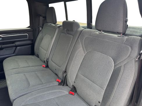 Used 2019 RAM 1500 Big Horn AWD/4WD image 16