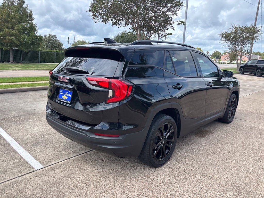 Used 2020 GMC Terrain SLE w/ Driver Convenience Package FWD image 5