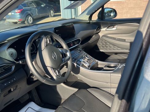 Used 2022 Hyundai Santa Fe SEL w/ Convenience + Premium Package image 11